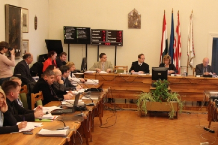 Intermodális csomópont, költségvetés, munkaterv – és még több napirend