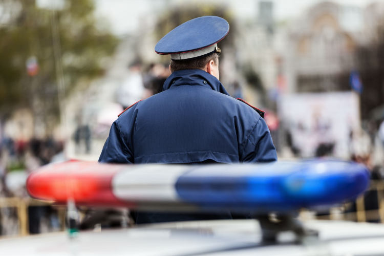 Túszokat ejtett egy fegyveres a bajorországi Ingolstadtban, Merkel is lemondta programját