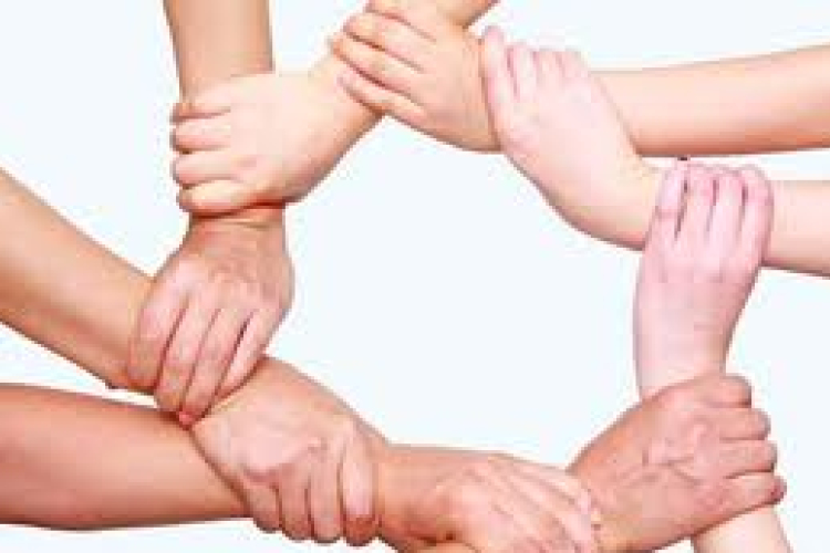 Adományháló: már Magyarországot is behálózza a jótékonykodás