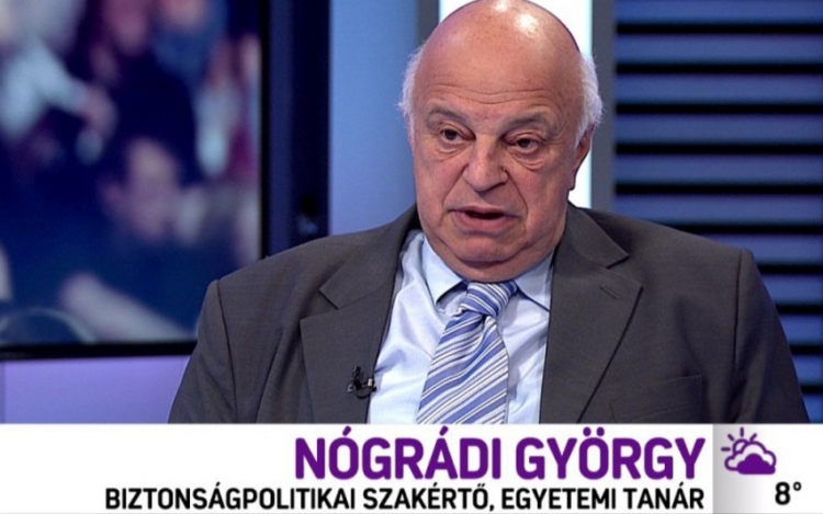 Nógrádi György biztonságpolitikai szakértő Esztergomban