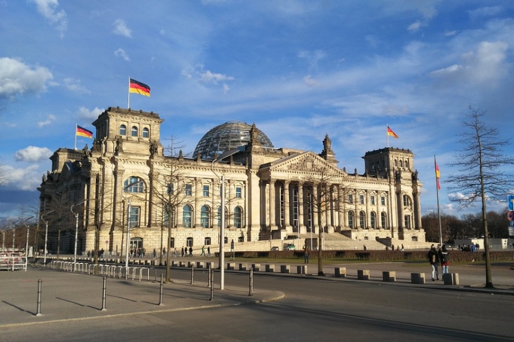 Elutasította a német parlament a szervadományozás szabályainak reformját