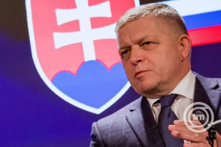 Robert Fico találkozót javasol az Európai Bizottság elnökével a Barátság kőolajvezeték ügyében