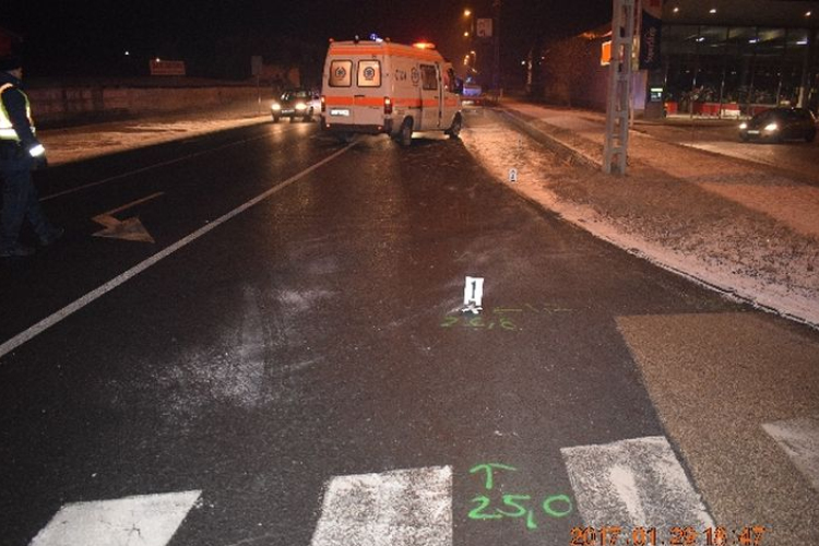 Zebrán gázolt és súlyos sérülést okozott egy esztergomi autós