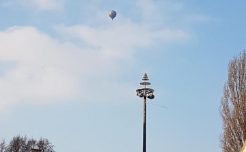 Hőlégballon szállt el Esztergom felett - FOTÓK