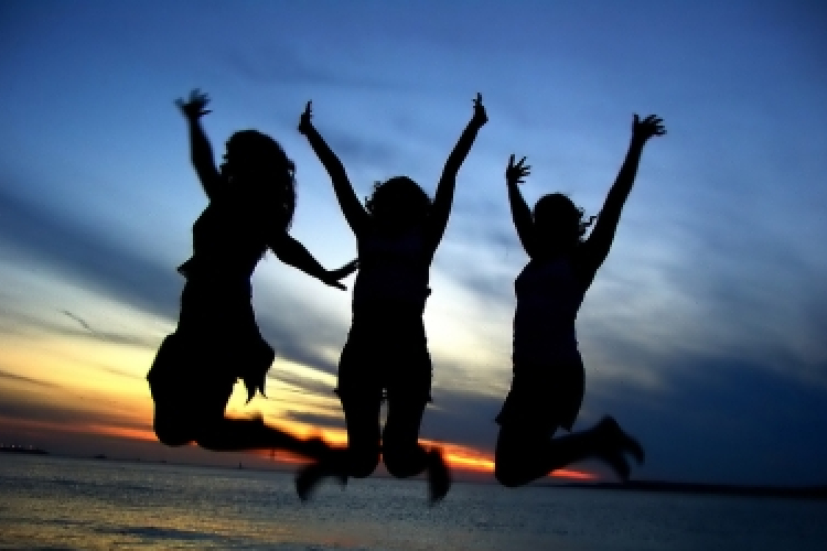 Vegye körül magát barátokkal a hosszú és egészséges életért