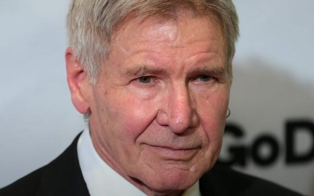 Harrison Ford köszöntött egy nyugdíjba vonuló londoni tűzoltót