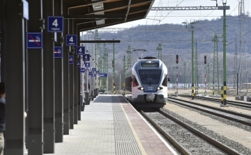 Ismét jelentős késésekre kell számítani az esztergomi vasútvonalon