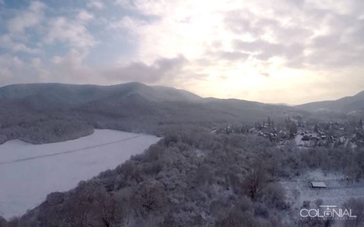 Páratlanul mesés a téli Búbánatvölgy - LÉGI VIDEÓ