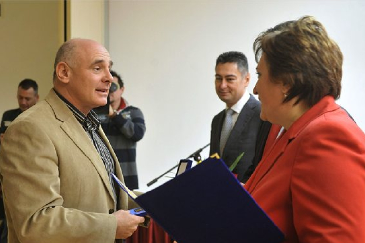 MSZP: elhanyagolta a nőket a kormány